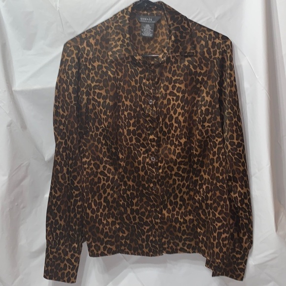 George Designs by Mark Eisen Animal Print Button up long sleeve blouse Size M - Picture 1 of 4